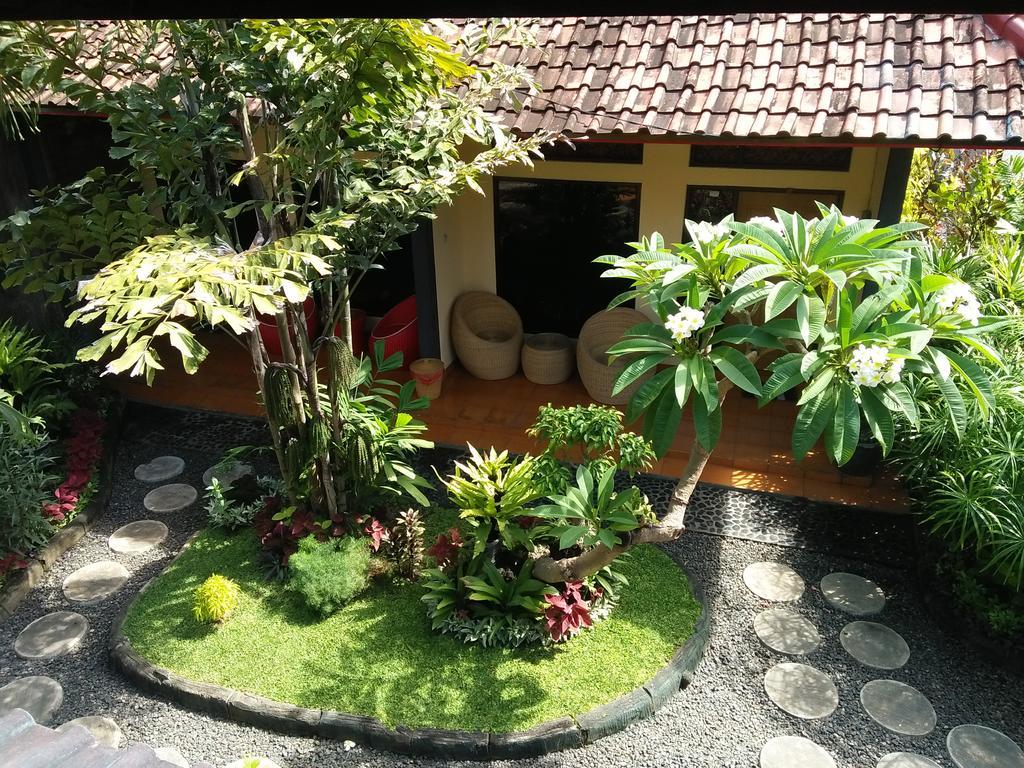 The Arya Guest House Gilimanuk Exterior photo