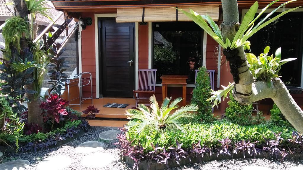 The Arya Guest House Gilimanuk Exterior photo
